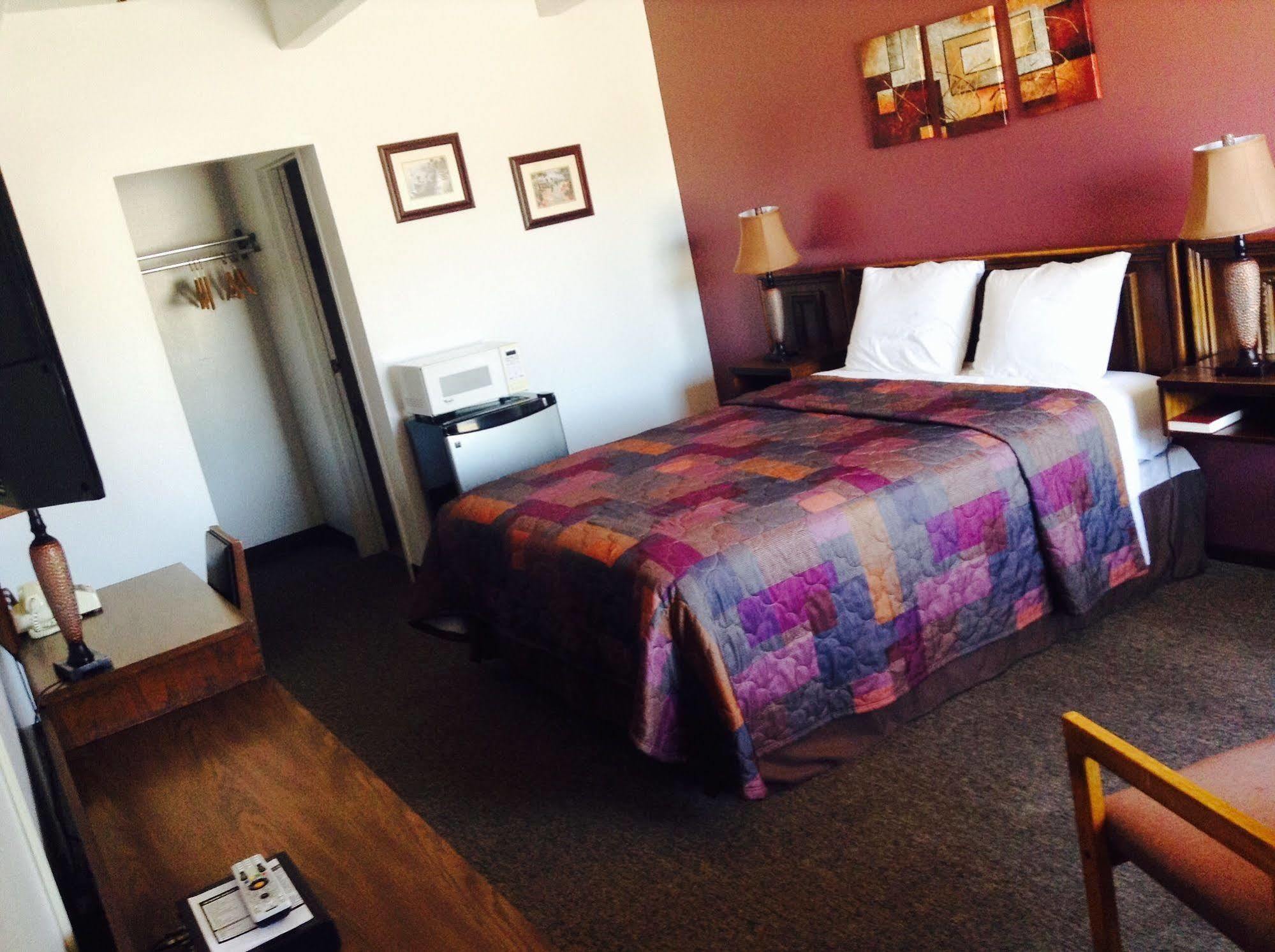 Budget Host Platte Valley Inn Julesburg 외부 사진